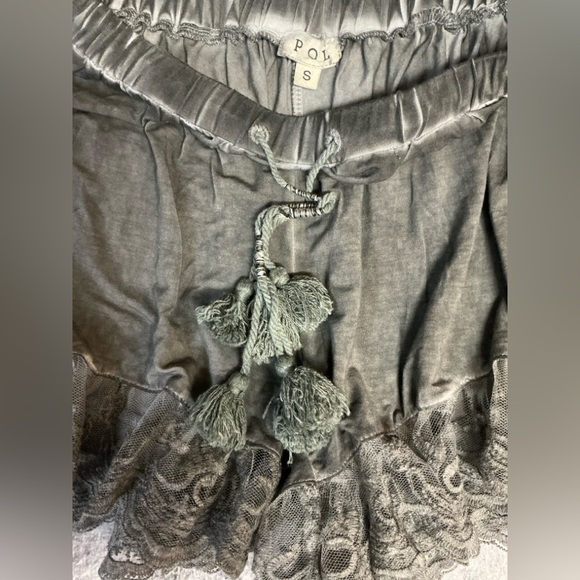 POL Charcoal Gray Elastic Shorts with Lace Trim and Tassel Detail - Picture 6 of 9